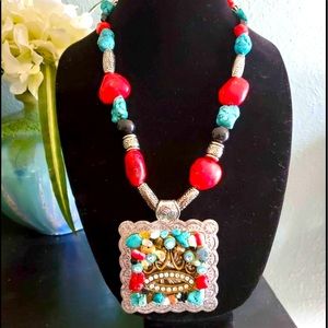 Beautiful handmade turquoise necklace